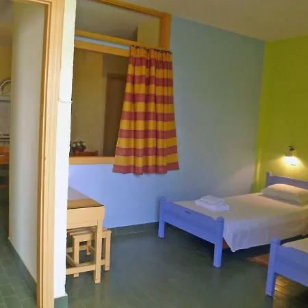 Mamouzelos Apart Otel